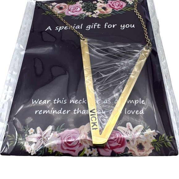 Necklace 28 inch Gold Tone V Vicki 2 inch extender NIP - Picture 2 of 5